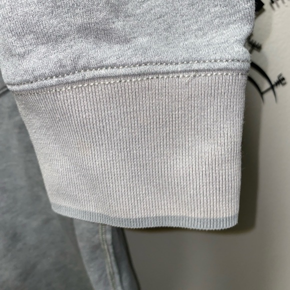 Tommy Bahama‎ Gray Sweatshirt - Picture 7 of 9